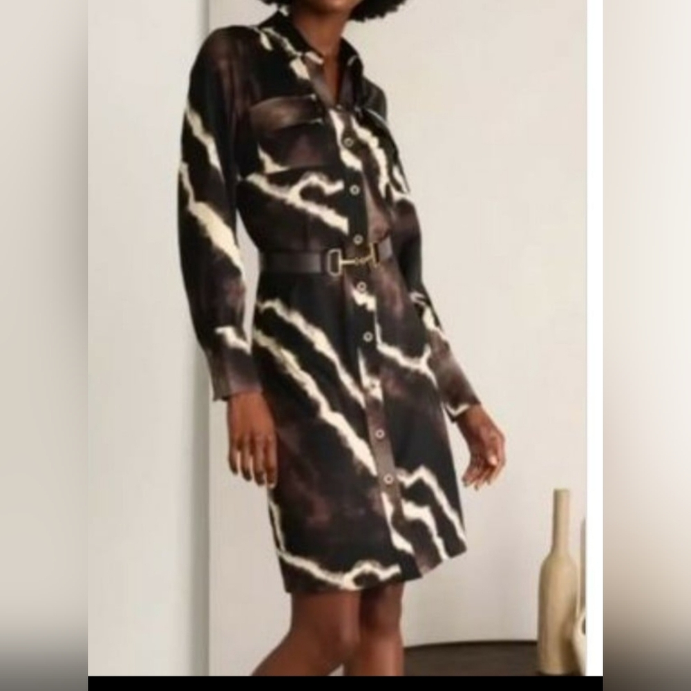 K Design Black and Tan Notched Collar Dress